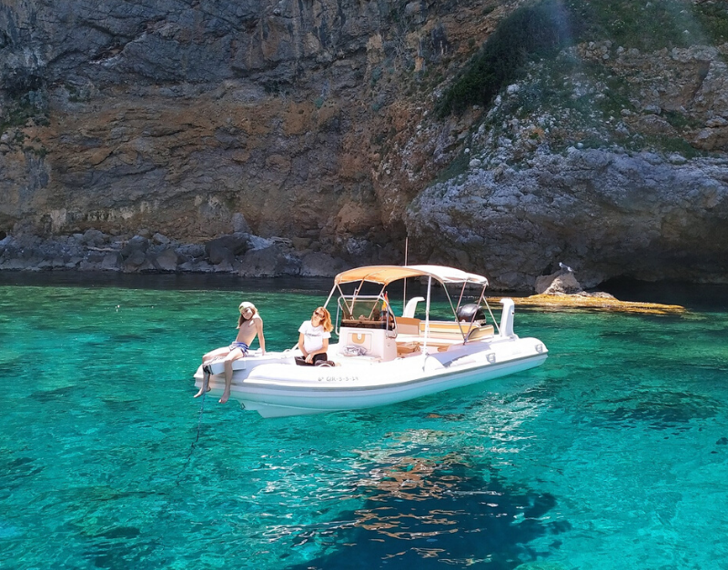 Motor Boat Charter | Marina Sóller